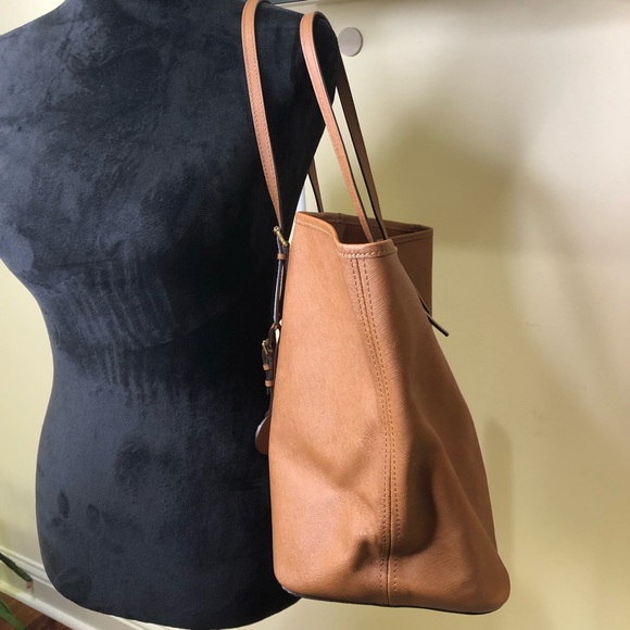 Michael Kors Cognac Brown Large Tote Bag w/ Gold Hardware - Picture 5 of 10